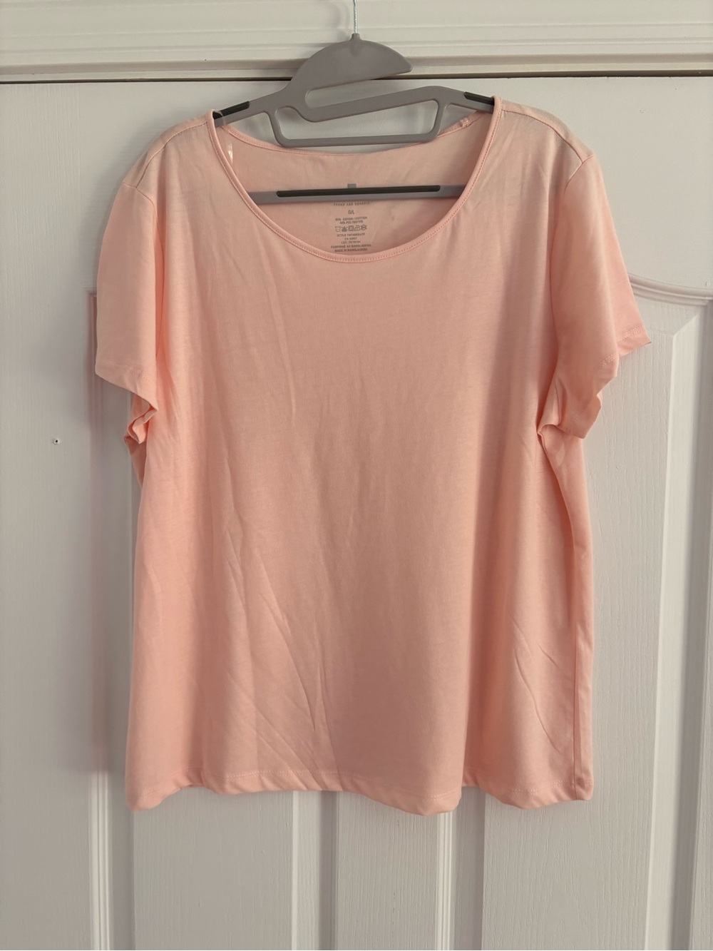 Tag Women's Scoop Neck Short Sleeve Top - Peach